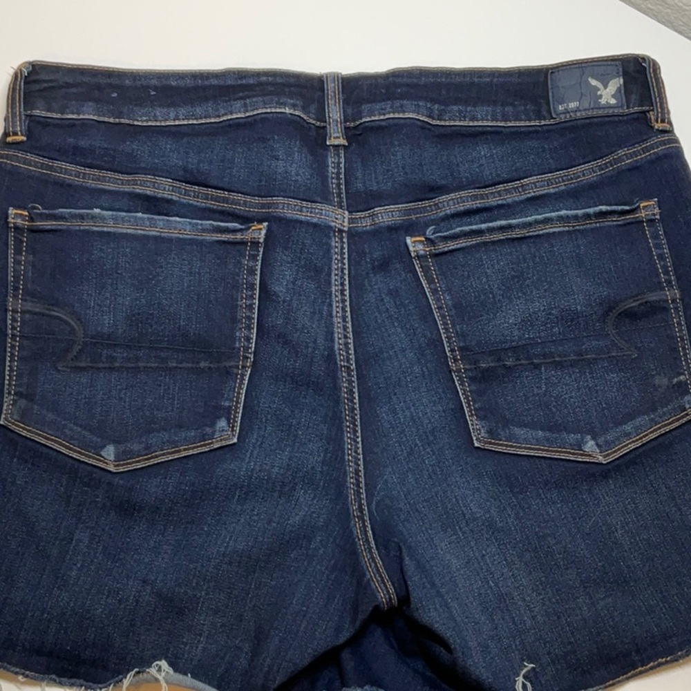 American Eagle Outfitters Super Stretch Hi- Rise Raw Hem Shorts Size 16 - Picture 2 of 7